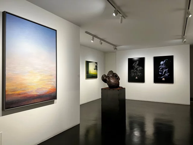old_01_exhibition_view.jpg