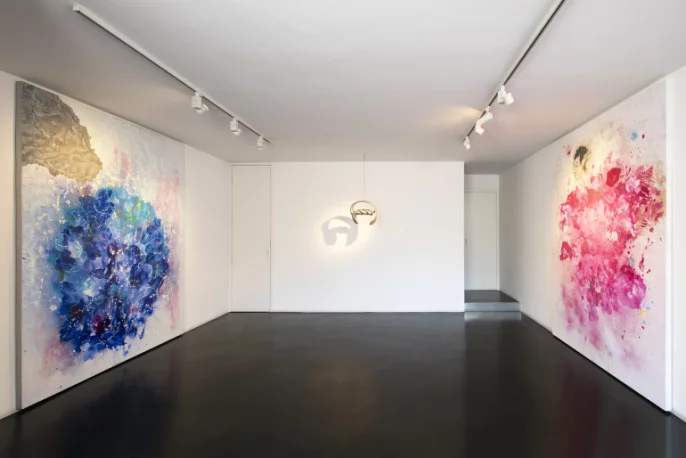 exhibition_view_02_1.jpg
